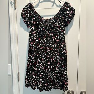 Floral Print Babydoll Dress with Keyhole Chest Cutout
